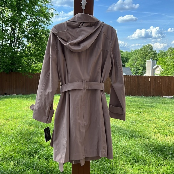 Women's London Fog Double Breasted Trench Coat - Picture 5 of 8